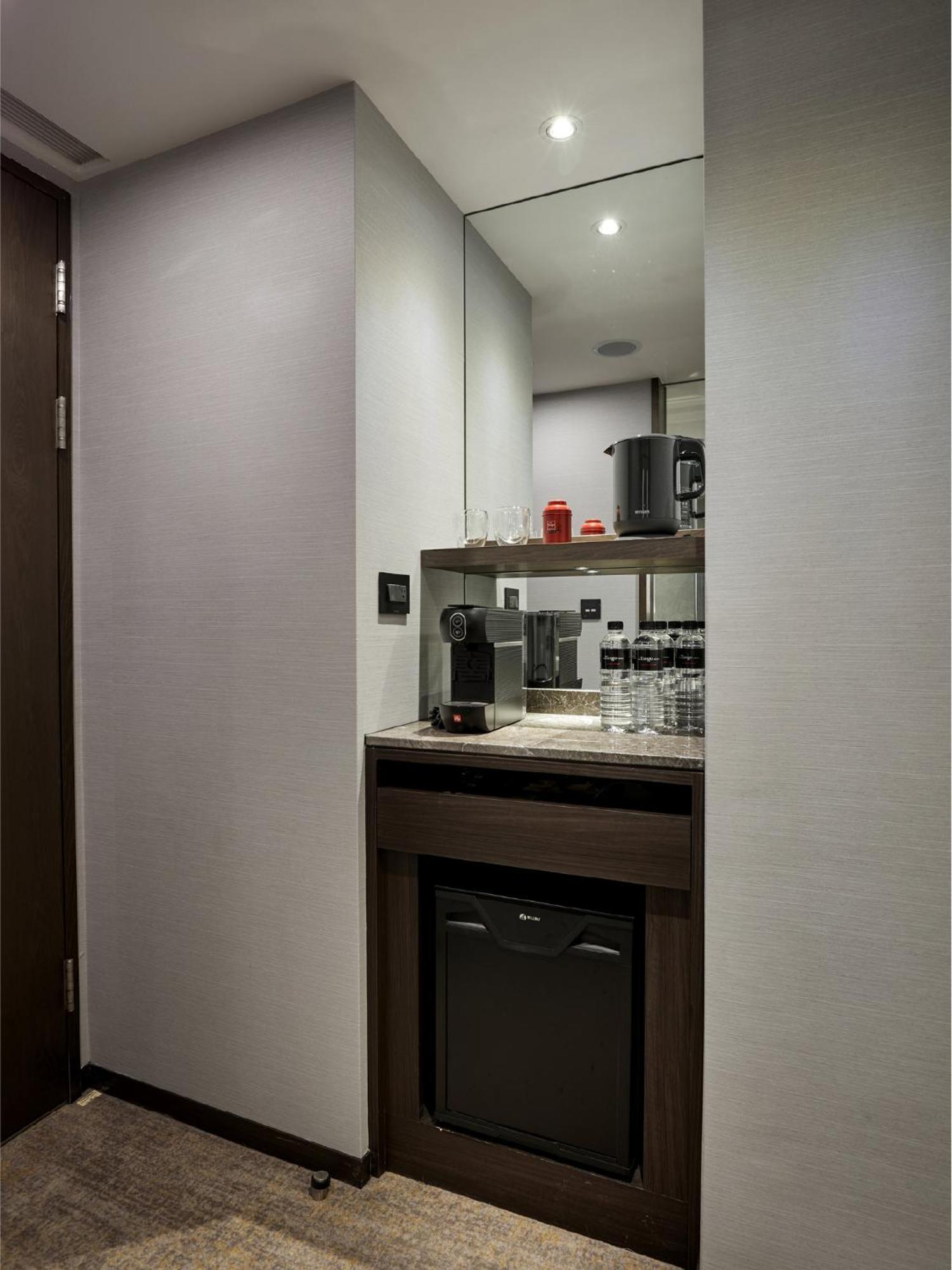 The Tango Hotel Taipei Linsen Exterior photo